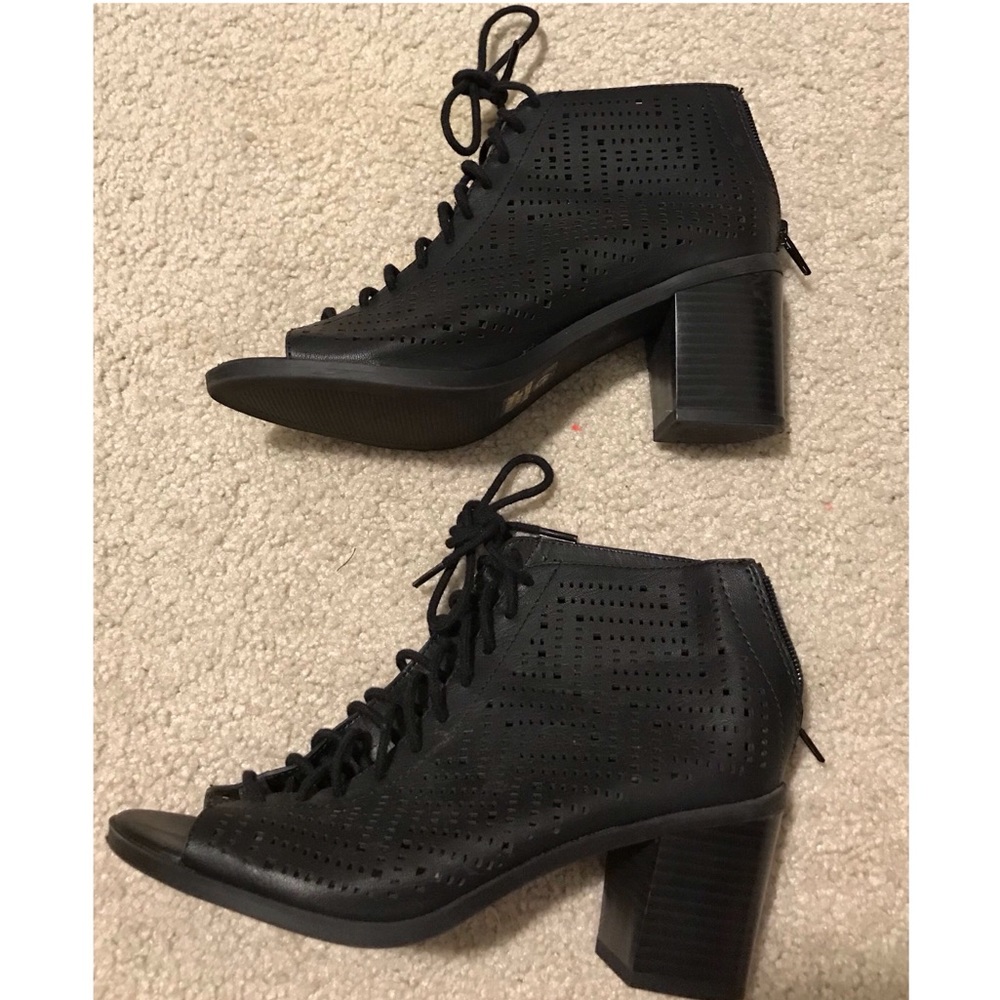 Black wedge bootie sandal, open toe